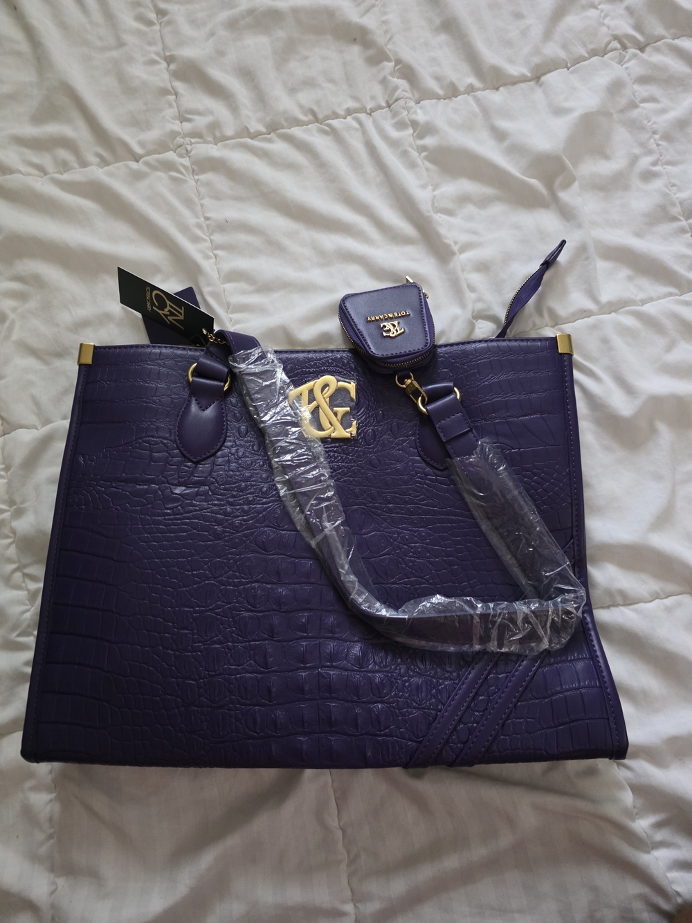Lavish Croc-Embossed Purple Tote Bag with Gold Hardware